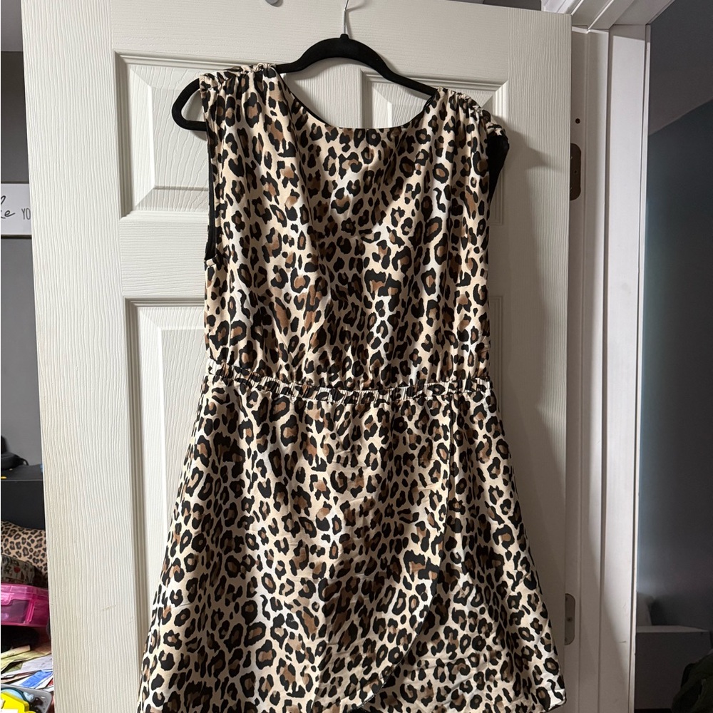 Leopard Print Sleeveless Dress